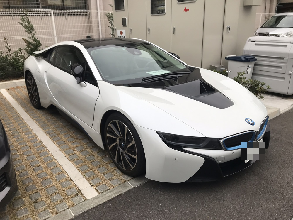 BMW i8 のエクステリア その1