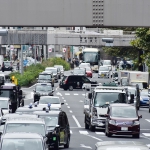 横断歩道がない道路を横切って事故・・・誰が悪い？